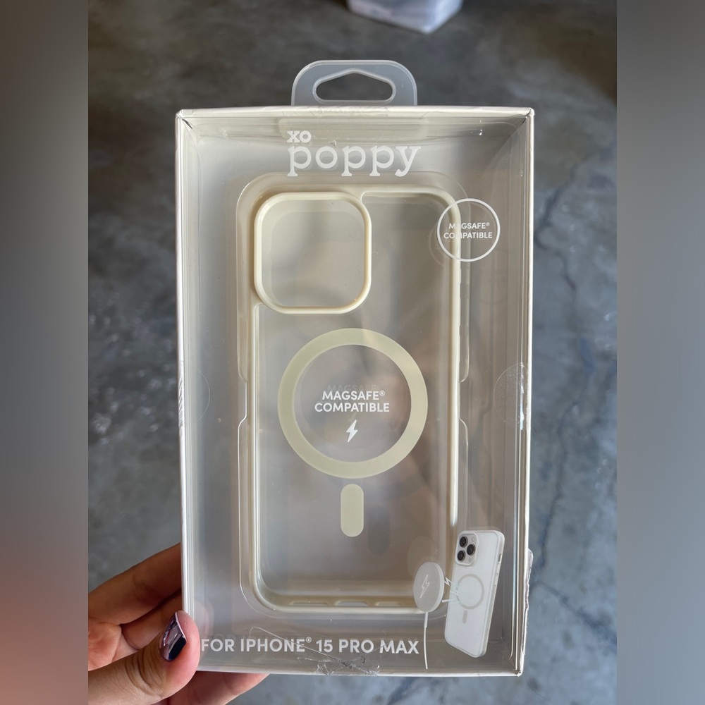 XO Poppy IPhone 15 Pro Max Case